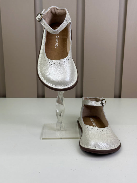 Sapato Infantil Couro Patinete Pérola - Petit Cheval