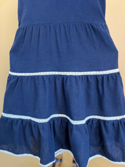 Vestido Infantil Linho Marinho Bordado Branco - Petit Cherie
