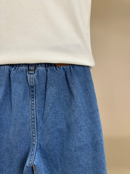 Conjunto Infantil Blusa Lenço Estampado Amarrado Na Gola e Calça Jeans Wide Leg Cós Alto Com Elástico - Momi