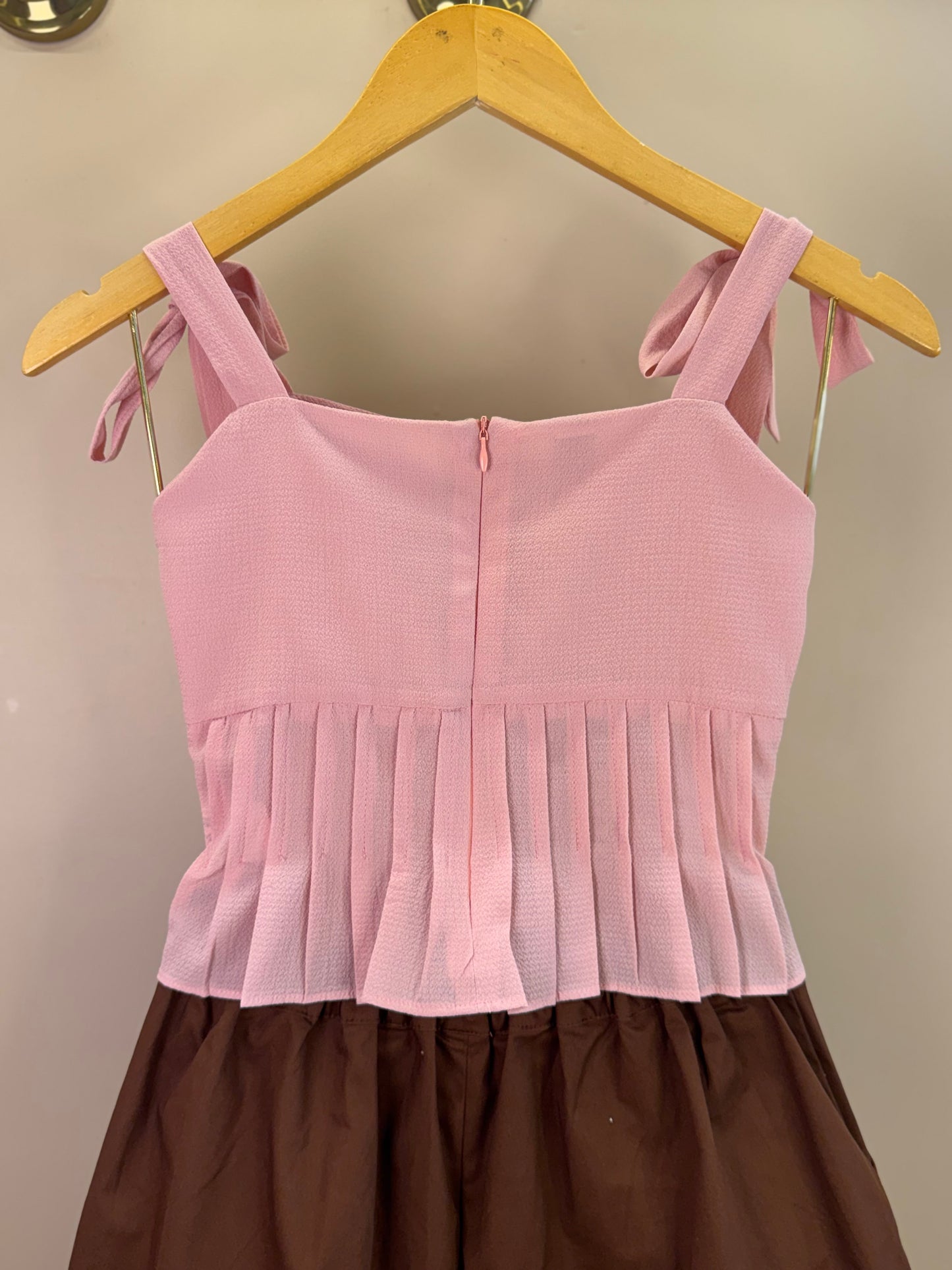 Conjunto Teen Blusa com Pregas e Shorts com Cinto - Two In