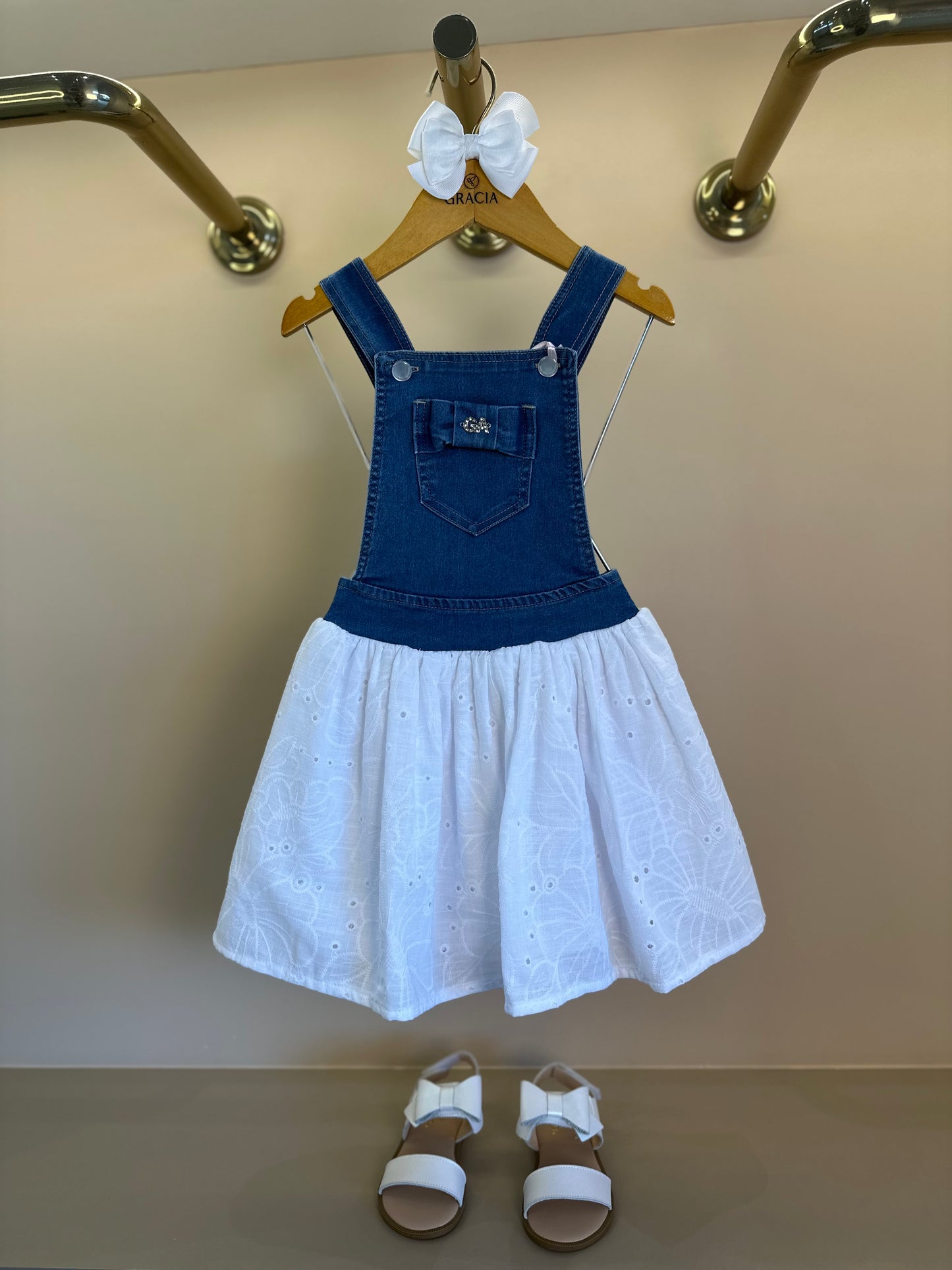 Jardineira Jeans Saia Laise Branca - Gabriela Aquarela