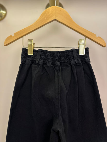 Calça Infantil Sarja Reta Laços Bordados Bolsos Preta - Pituchinhus
