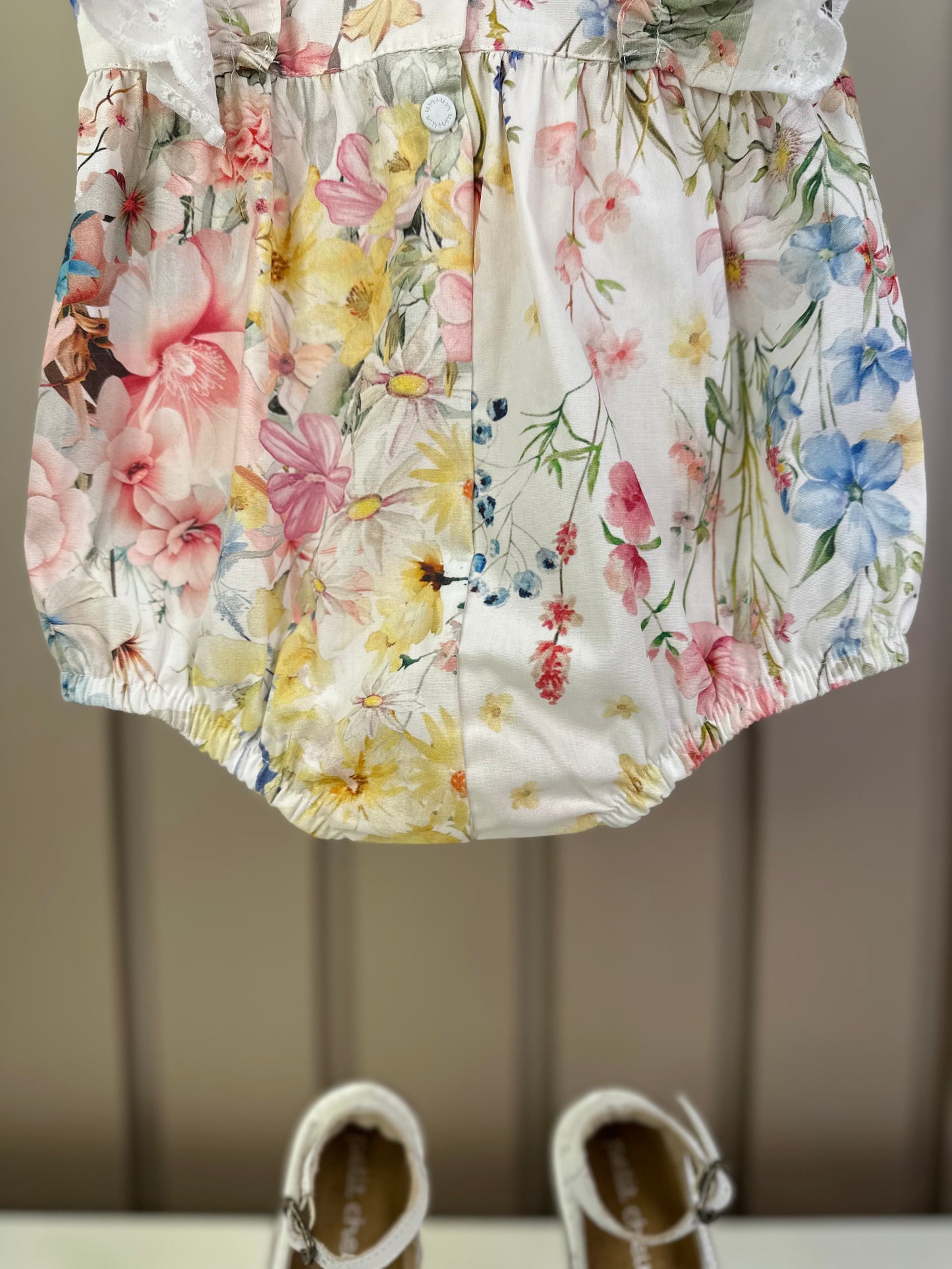 Romper Bebê Fofinho Algodão Babados e Lacinho Floral Candy - Um Mais Um