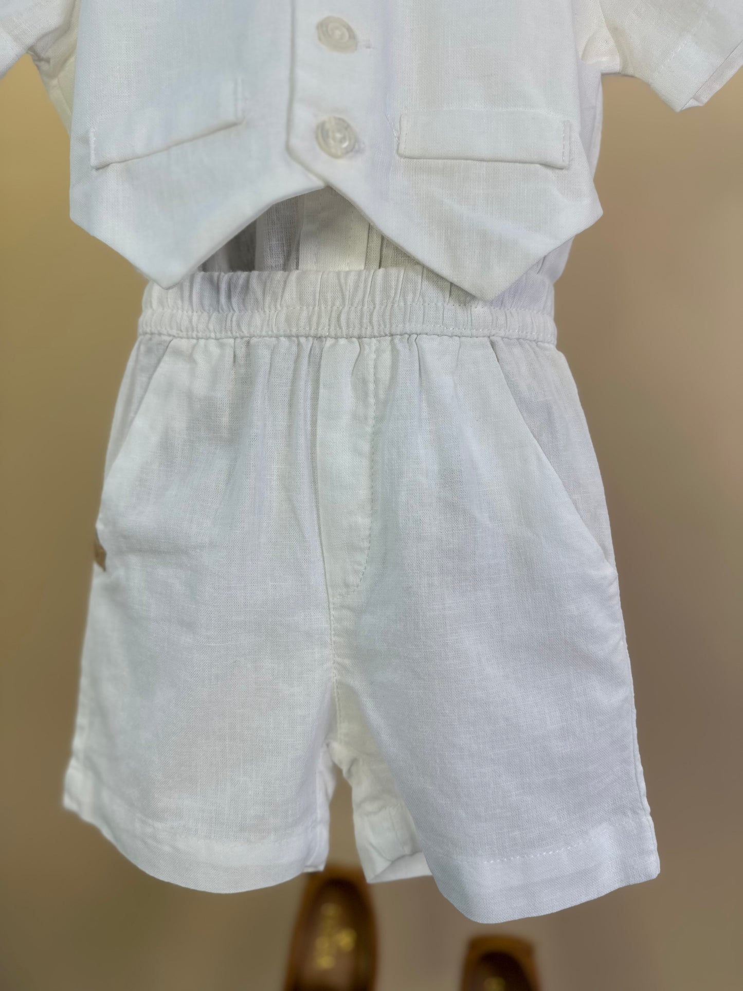 Conjunto Bebê Batizado Camisa-body e Bermuda Linho Misto Off White - Um Mais Um