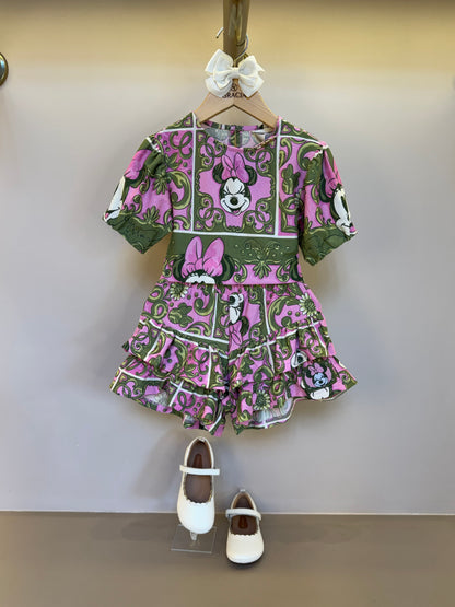 Conjunto Infantil Blusa e Shorts Maxi Minnie Barrado Rosa e Verde Forest - Animê PRÉ-VENDA