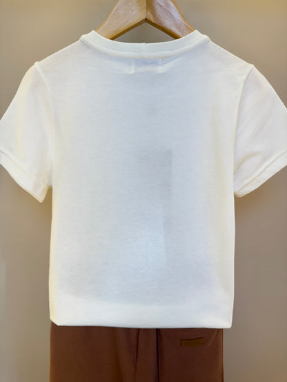 Conjunto Infantil Camiseta Algodão Teddy Natal MC e Bermuda Moletom Bolso Embutido Chocolate - Dame