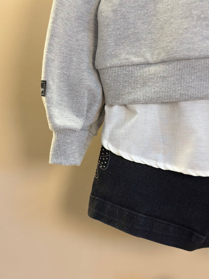 Conjunto Infantil Casaco Moletom Hello Kitty Mescla e Shorts Jeans  Black Laço Strass - Momi