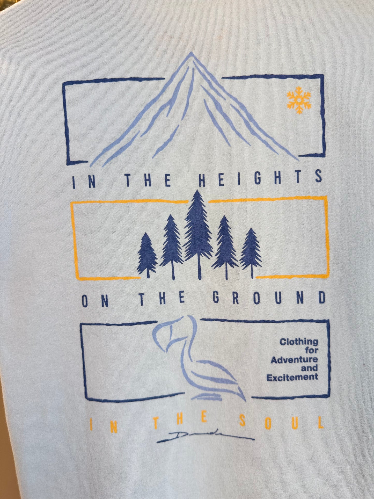 Camiseta Infantil Algodão Montanha Azul Céu - Dudes