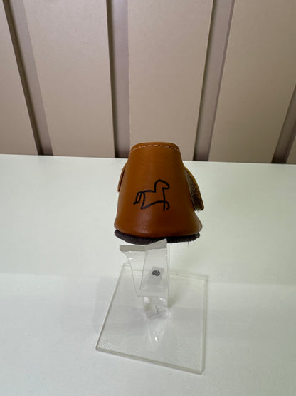 Sapato Bebê Couro Chocalho Nut - Petit Cheval