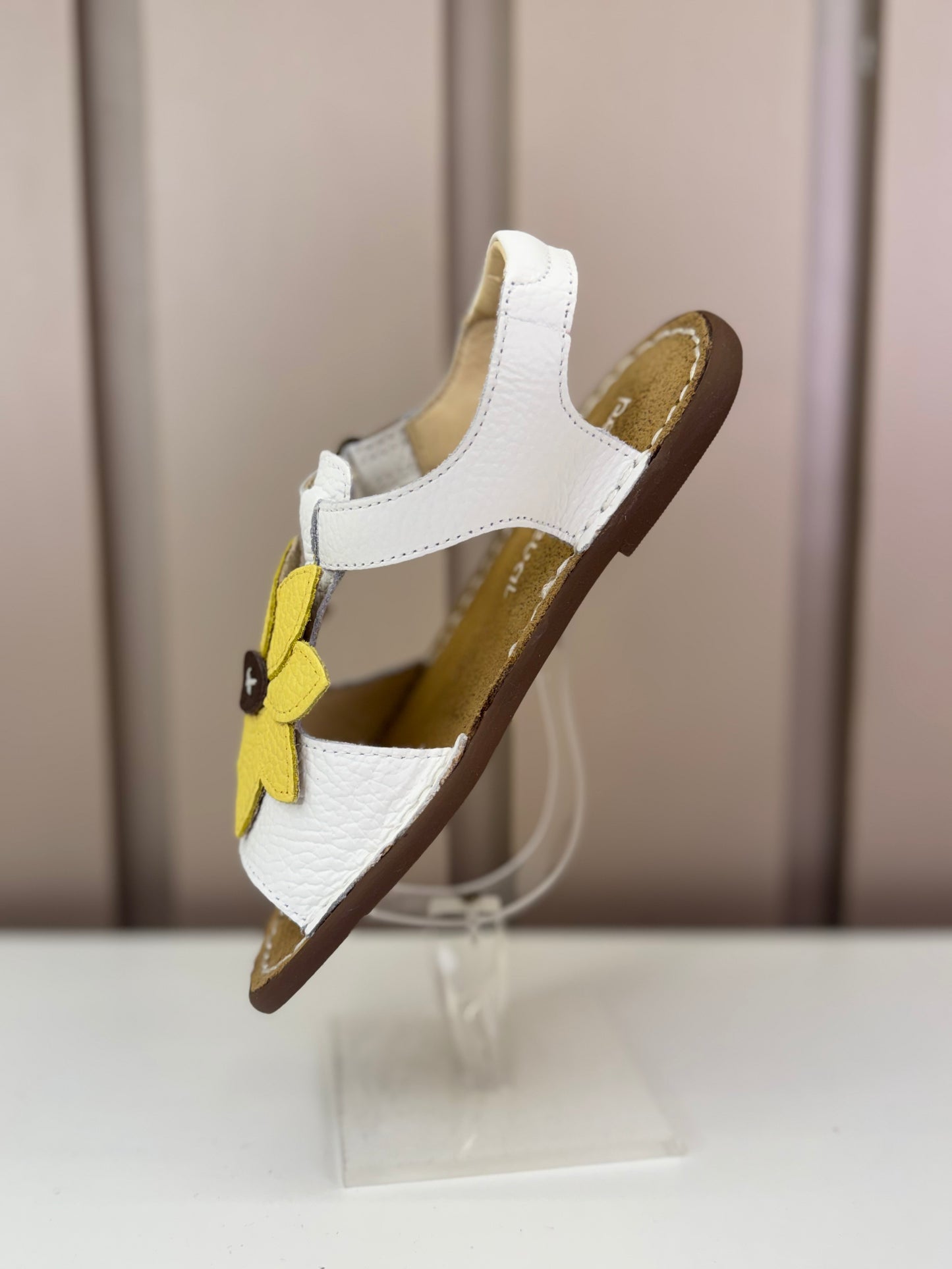 Sandália Infantil Carrossel Blanche Flor Margarida - Petit Cheval