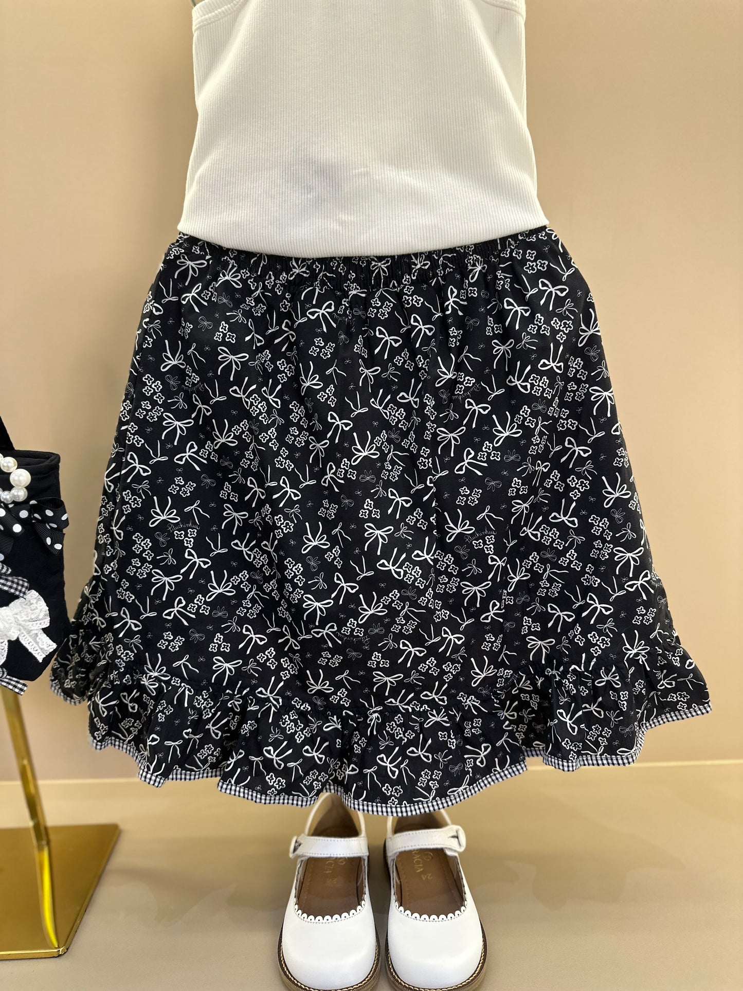 Conjunto Infantil  Blusa Love Summer Cristal e Saia-Shorts Mullet Laços e Flores - Pituchinhus