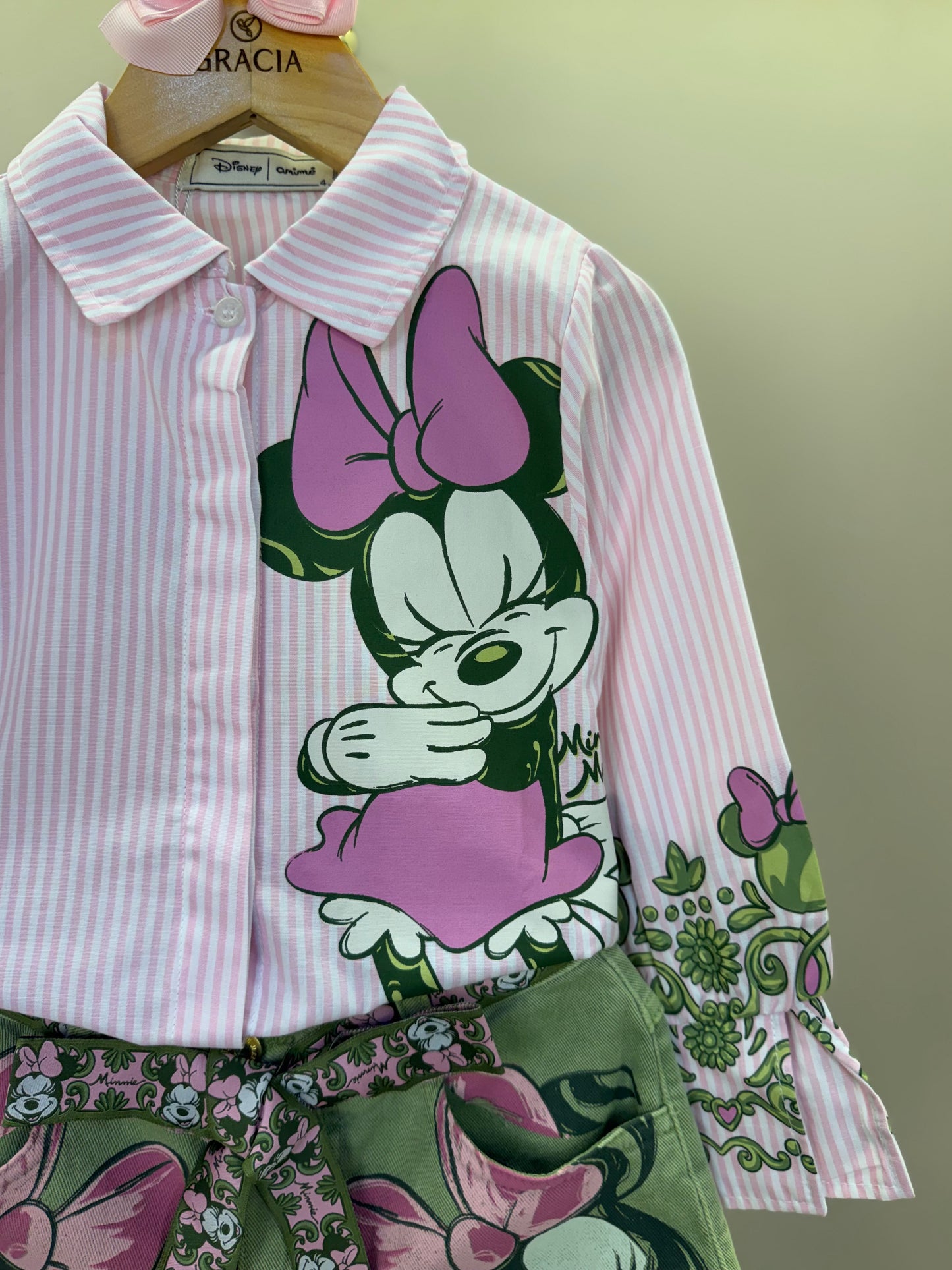 Conjunto Infantil Camisa Listrada Disney Punhos Conceito e Shorts Minnie Mouse Verde Forest - Animê