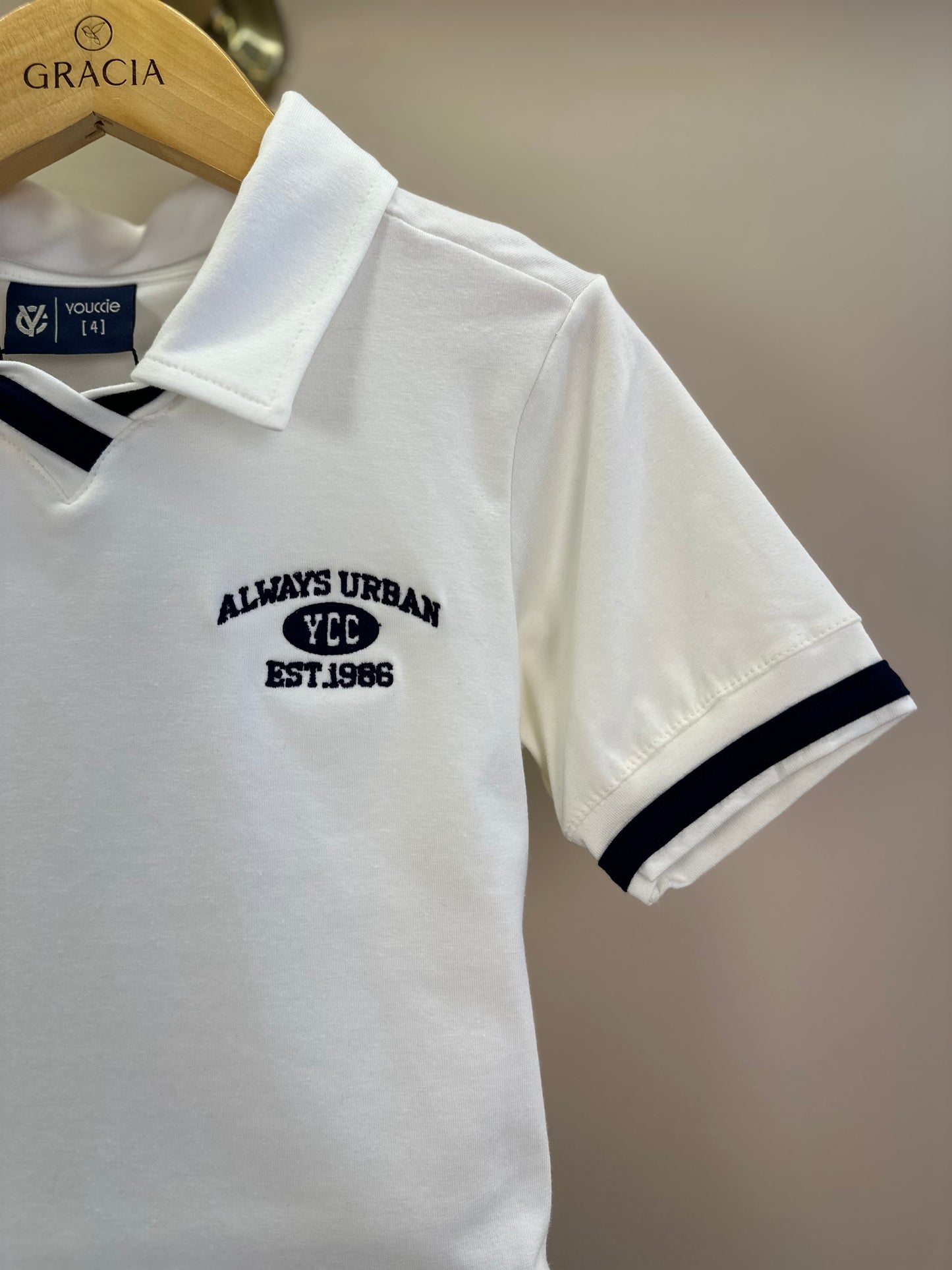 Conjunto Infantil Camisa Polo Branca e Bermuda Azul Marinho - Youccie