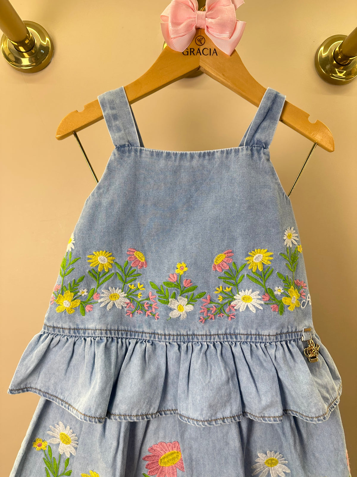 Conjunto Infantil Jeans Blusa Bordado Floral e Shorts Saia - Animê