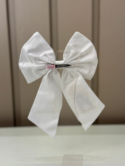 Laço Infantil Luxo Branco Bordado Nossa Senhora - Roana
