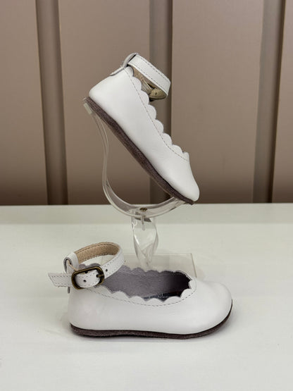 Sapato Bebê Couro Boneca Branco - Petit Cheval