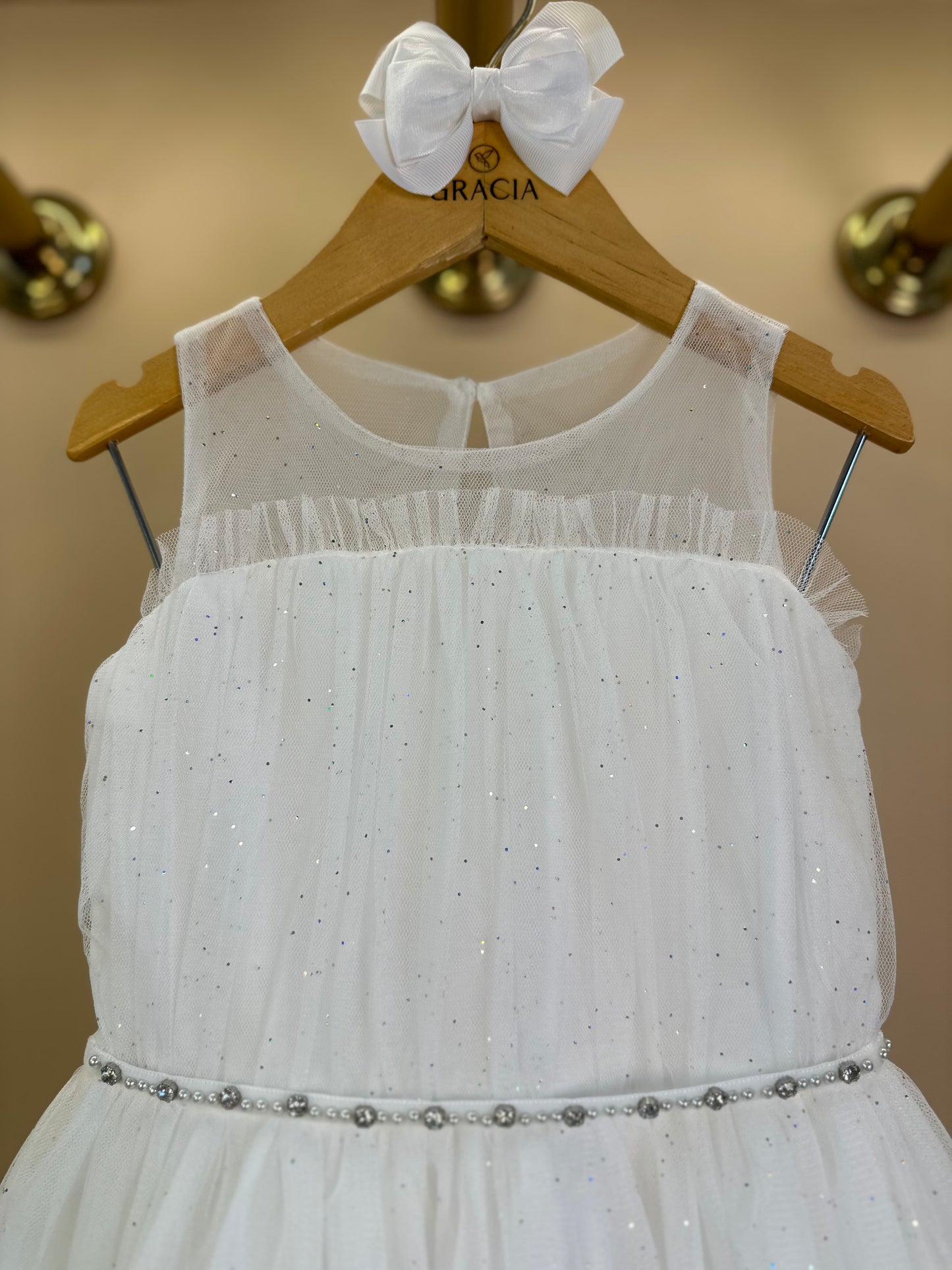 Vestido Infantil Tule Cinto Pérolas e Strass Off - Petit Cherie