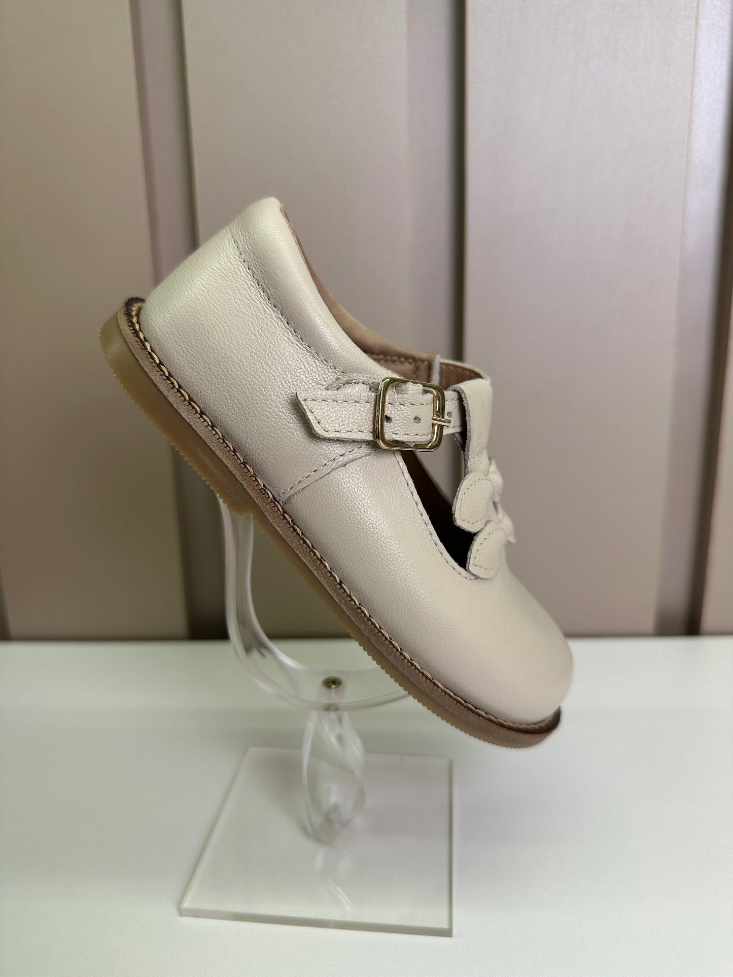 Sapato Infantil Couro Daminha Ingrid Off White  - Gracia