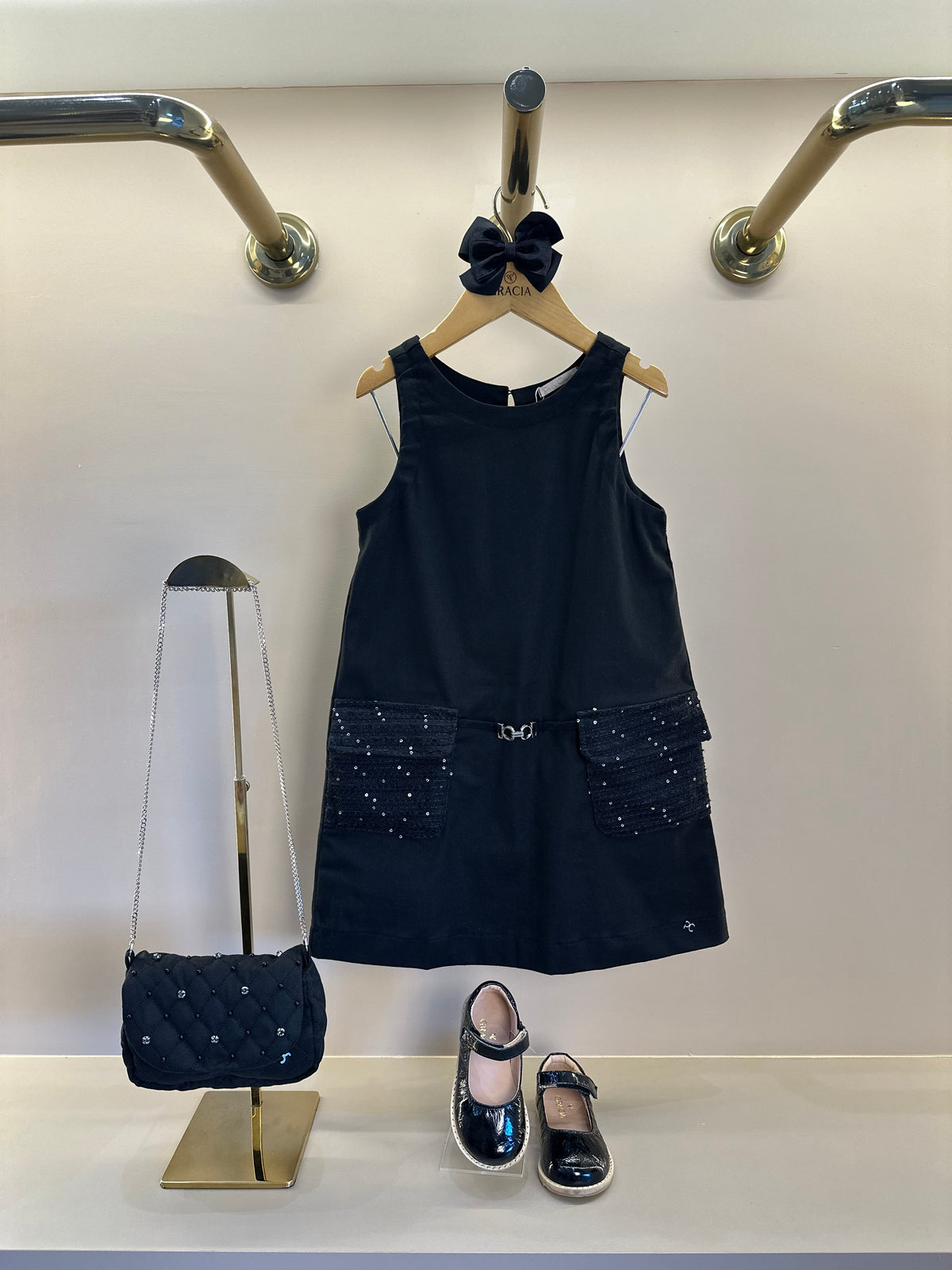 Vestido Infantil Trapézio Sarja Bolsos Tweed Paetê Preto - Petit Cherie