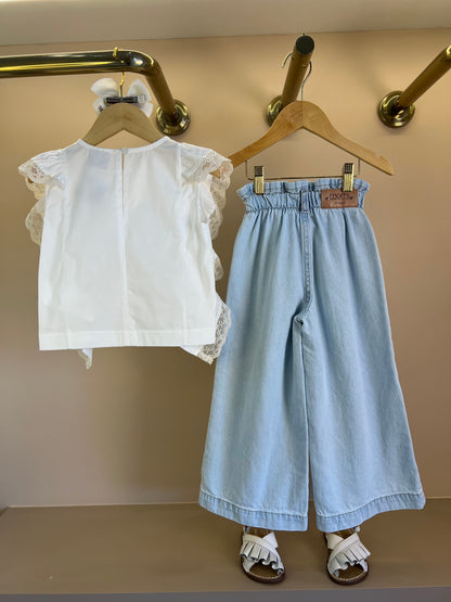 Conjunto Infantil Blusa Bordado Inglês e Calça Jeans Cós Clochard - Momi