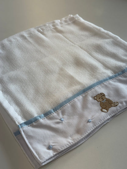 Kit 3 Fraldinhas Boca Bebê Luxo Bordadas Ursinho Azul - Roana