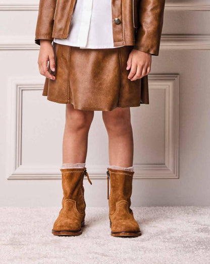 Conjunto Infantil Blusa Estampa Colete Lenço e Saia De Couro Tech Marrom - Animê