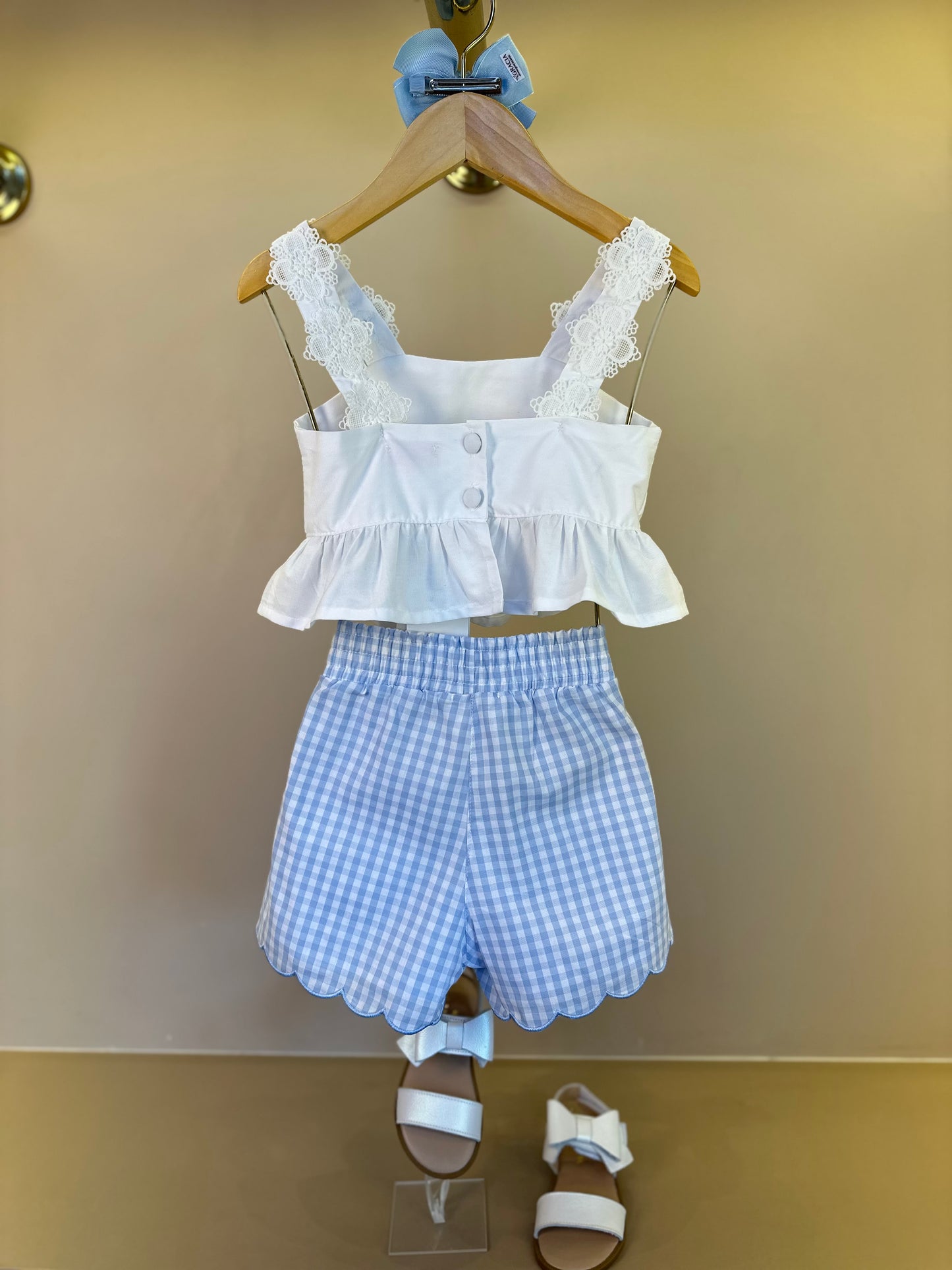 Conjunto Infantil Blusa Aplicações Flores e Shorts Xadrez Azul - Luluzinha