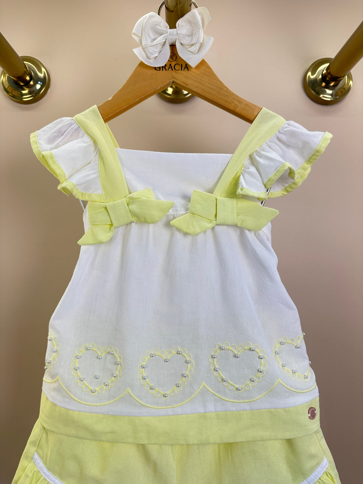 Conjunto Infantil Blusa Bordado Laços e Shorts Babadinho Amarelo - Petit Cherie