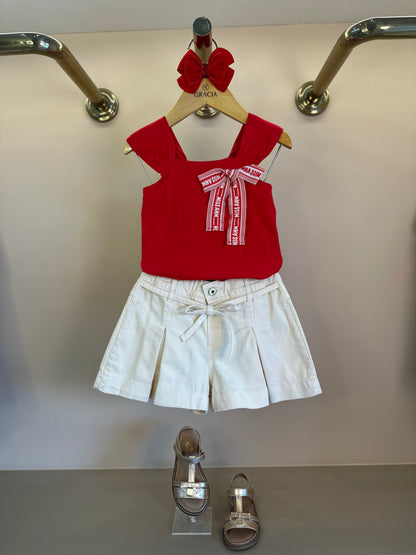 Conjunto Infantil Blusa Vermelha Laço ANM e Shorts Bege Pregas - Animê