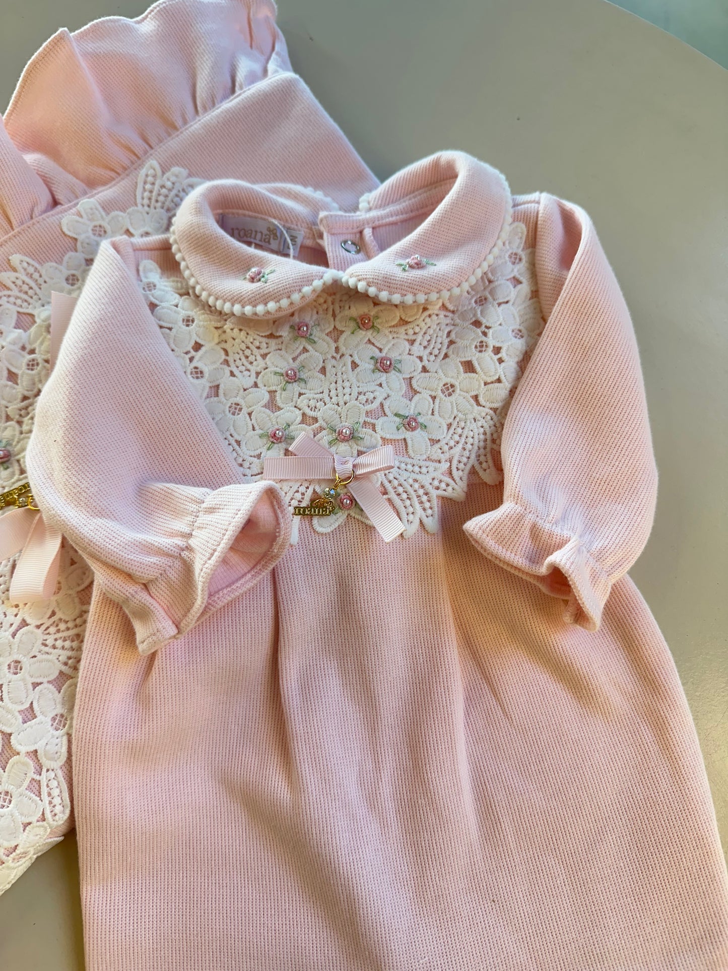 Saída de Maternidade de Algodão Luxo Rosa - Roana