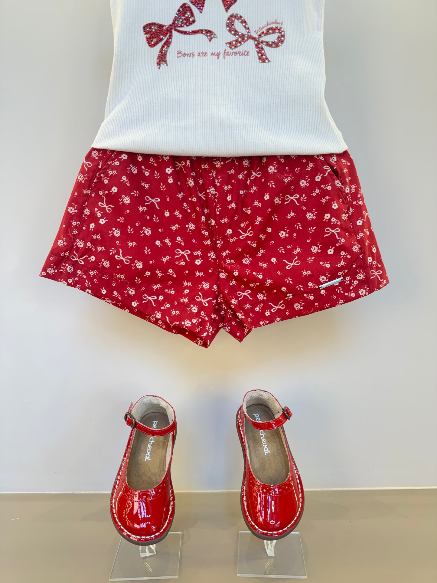 Conjunto Infantil Blusa Regata Laços Cristal e Shorts Mini Flores - Pituchinhus