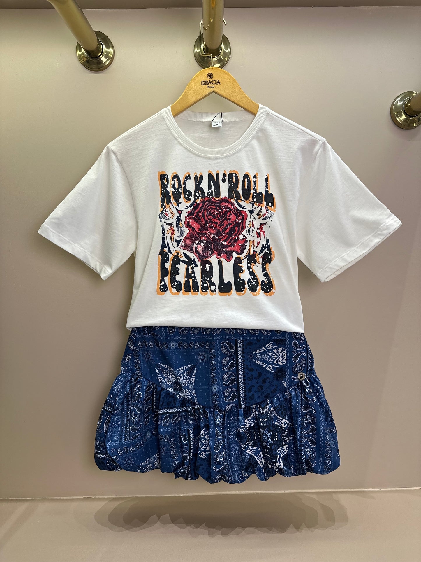 Conjunto Teen Camiseta Over e Saia Balonê Paisley Jeans - Two In