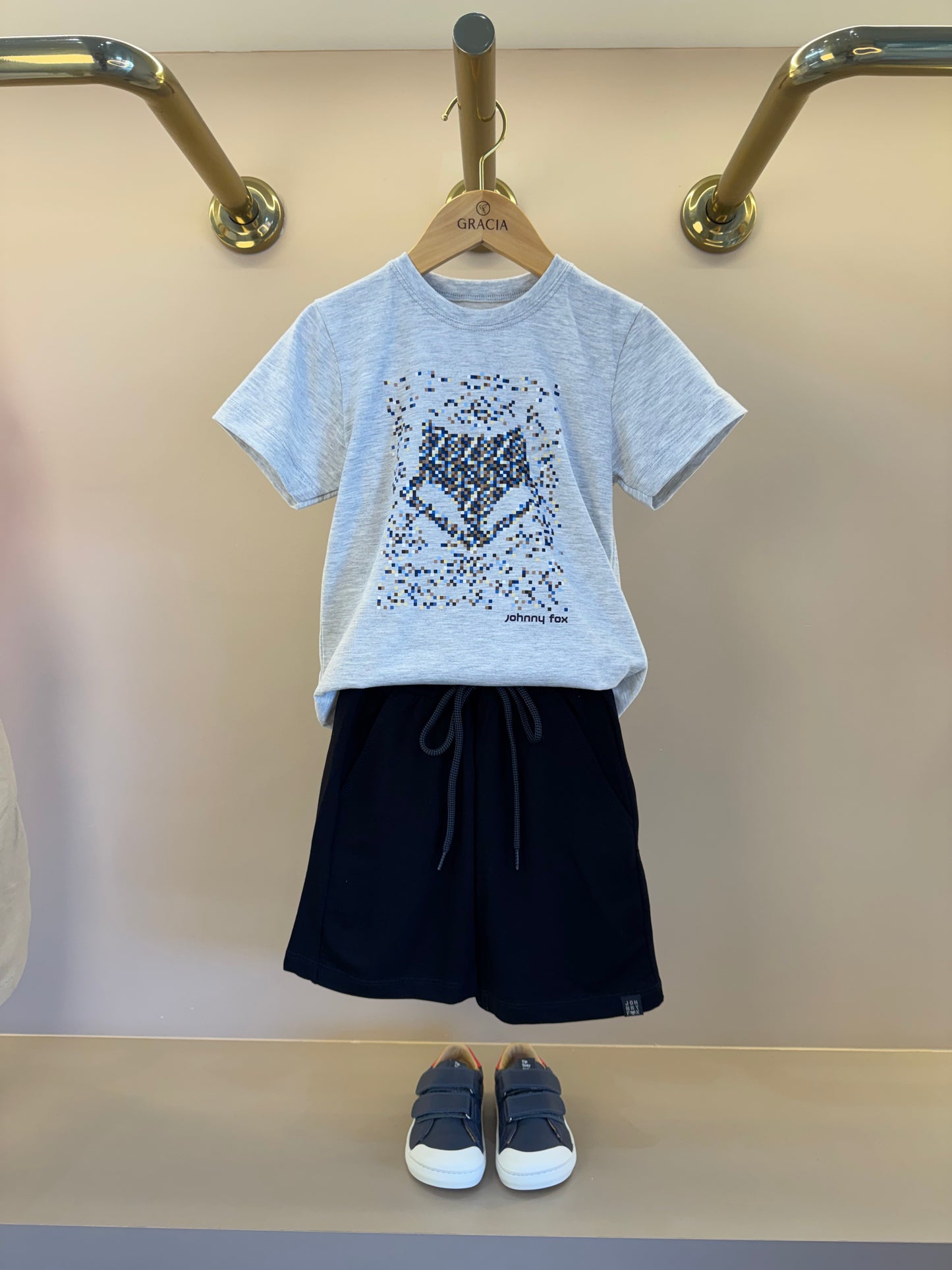 Conjunto Infantil Camiseta Cinza LJ e Bermuda Preta - Little Johnny