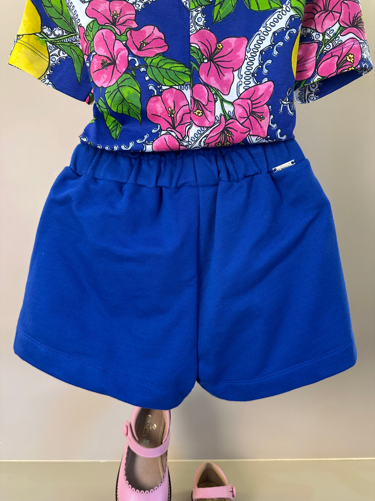 Conjunto Infantil Blusa Estampa Primavera Floral e Limões e Shorts Laço - Animê