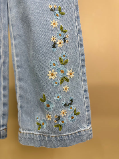 Conjunto Infantil Feminino Casaco Moletom Ursinho Pooh Pérola com Calça Jeans Bordada Flores - Momi