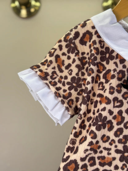 Conjunto Infantil Blusa Estampa Oncinha e Saia-Short Like Leather Preto - Gabriela Aquarela