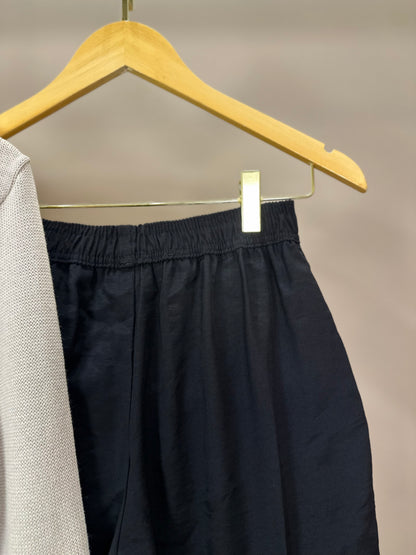 Conjunto Teen Suéter Tricot Dog Tennista Bege e Calça Cargo Wide Leg Preta - Two In