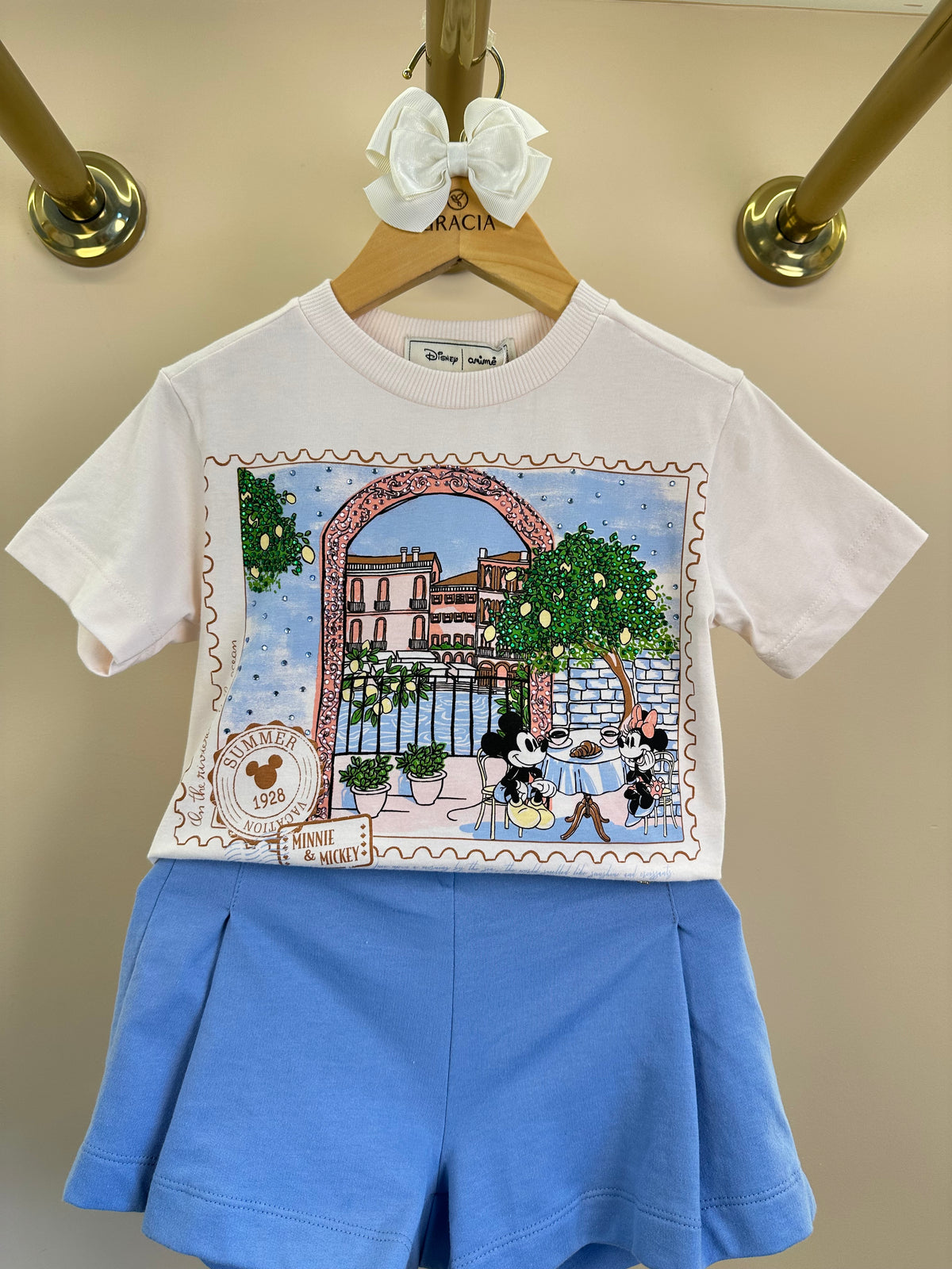 Conjunto Infantil Blusa Mickey e Minnie Paris e Shorts Azul Pregas Com Pingente - Animê