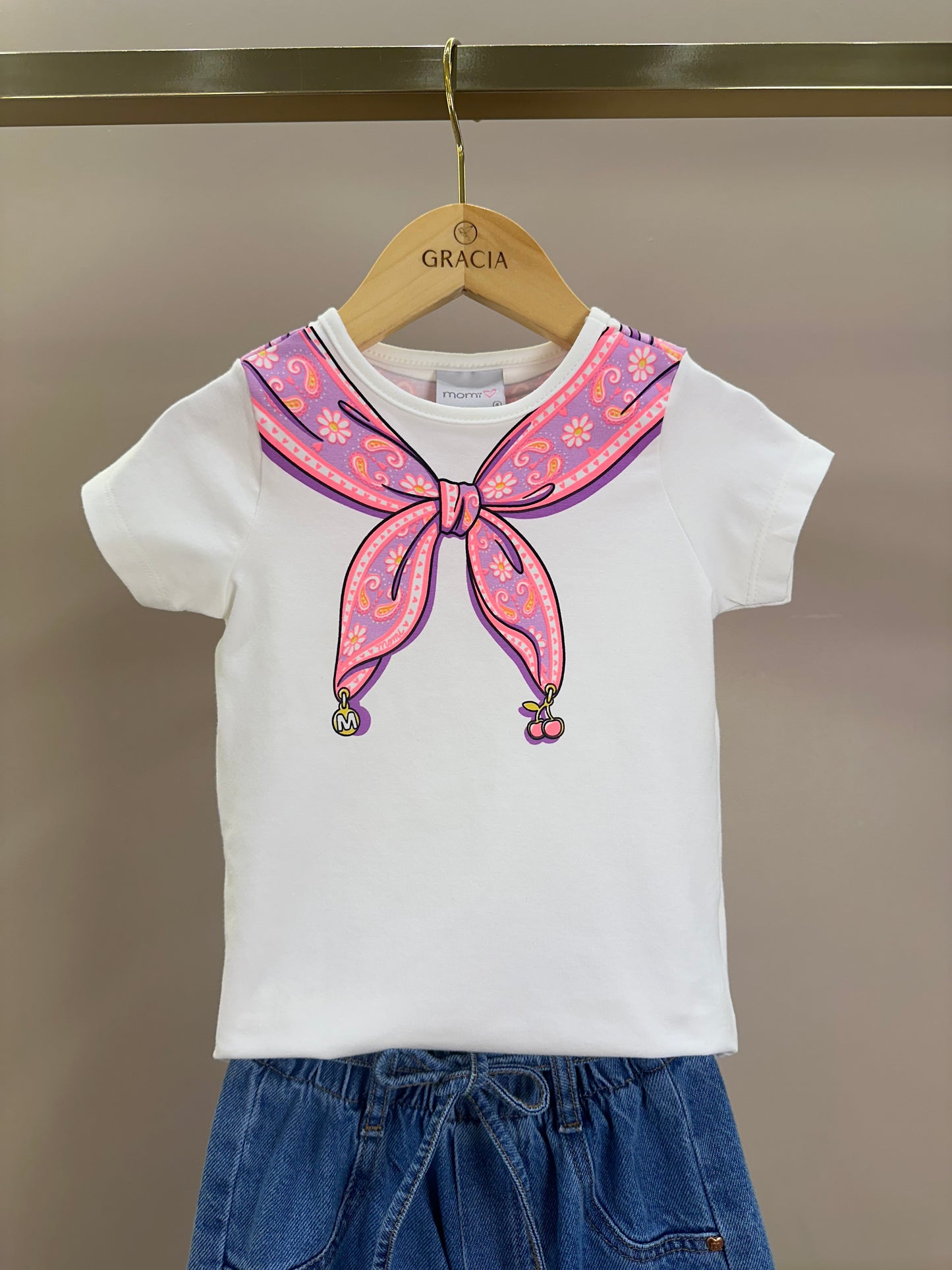Conjunto Infantil Blusa Lenço Estampado Amarrado Na Gola e Calça Jeans Wide Leg Cós Alto Com Elástico - Momi