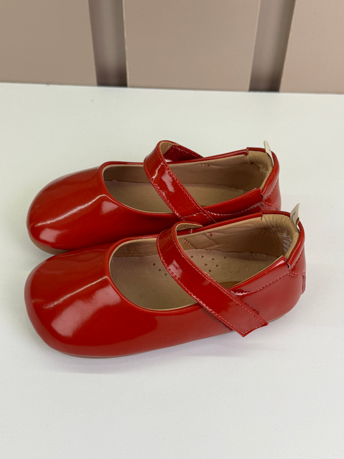 Sapatinho Bebê Dolly Couro Verniz Vermelho - Tip Toey Joey