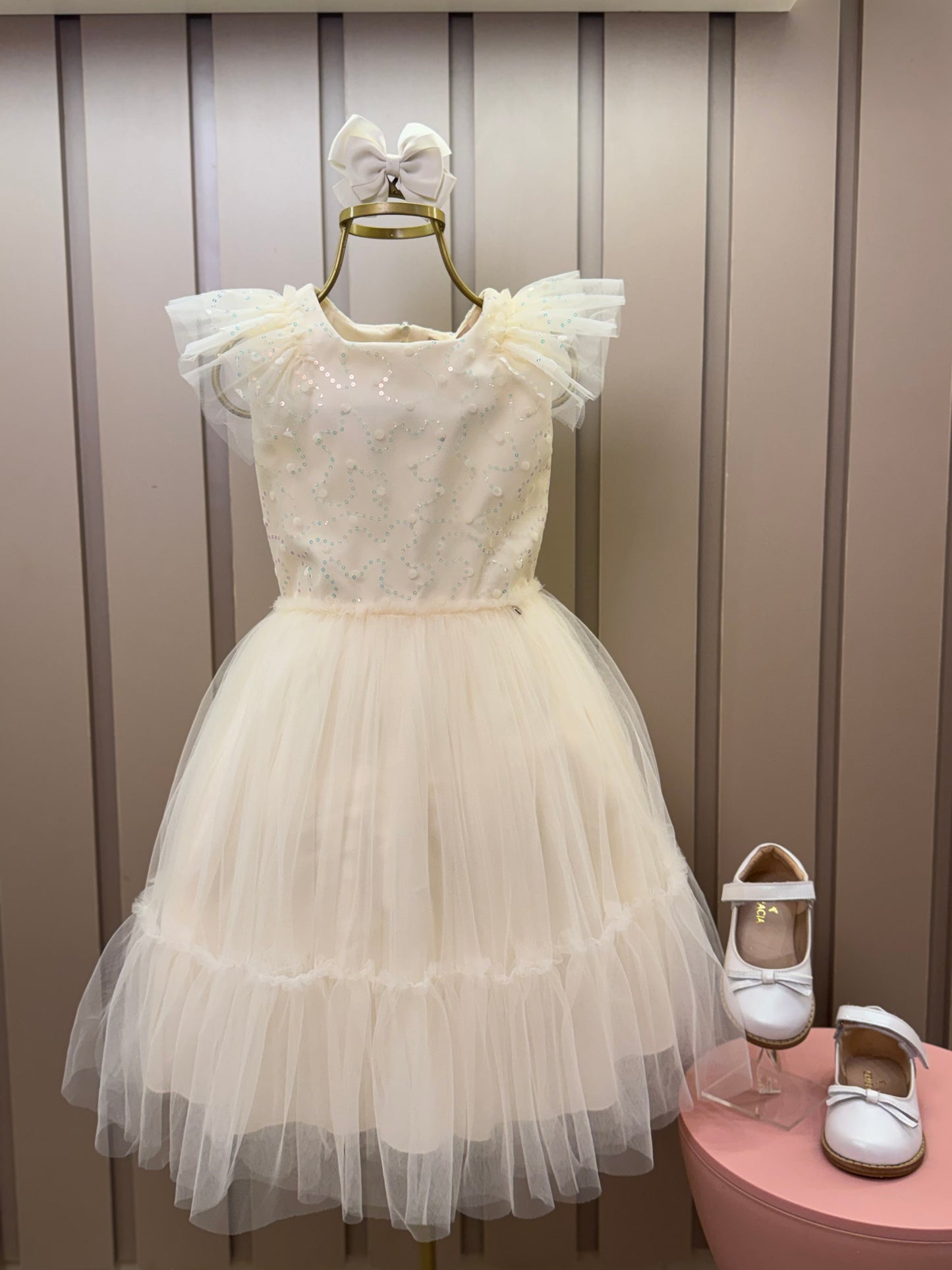 Vestido Infantil Festa Tule Bordado Flocado Busto Amarelo - Petit Cherie