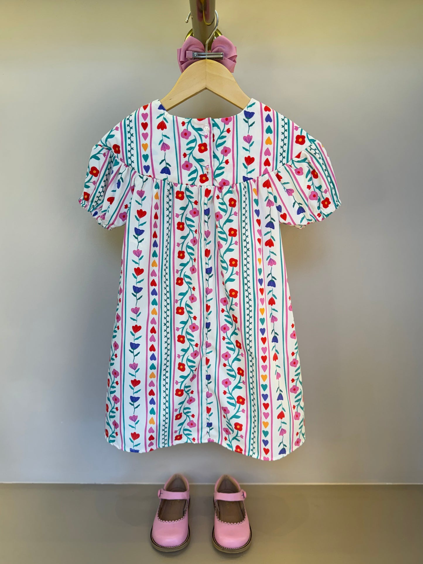 Vestido Infantil Trapézio Tricoline Flores e Corações - Mon Sucre