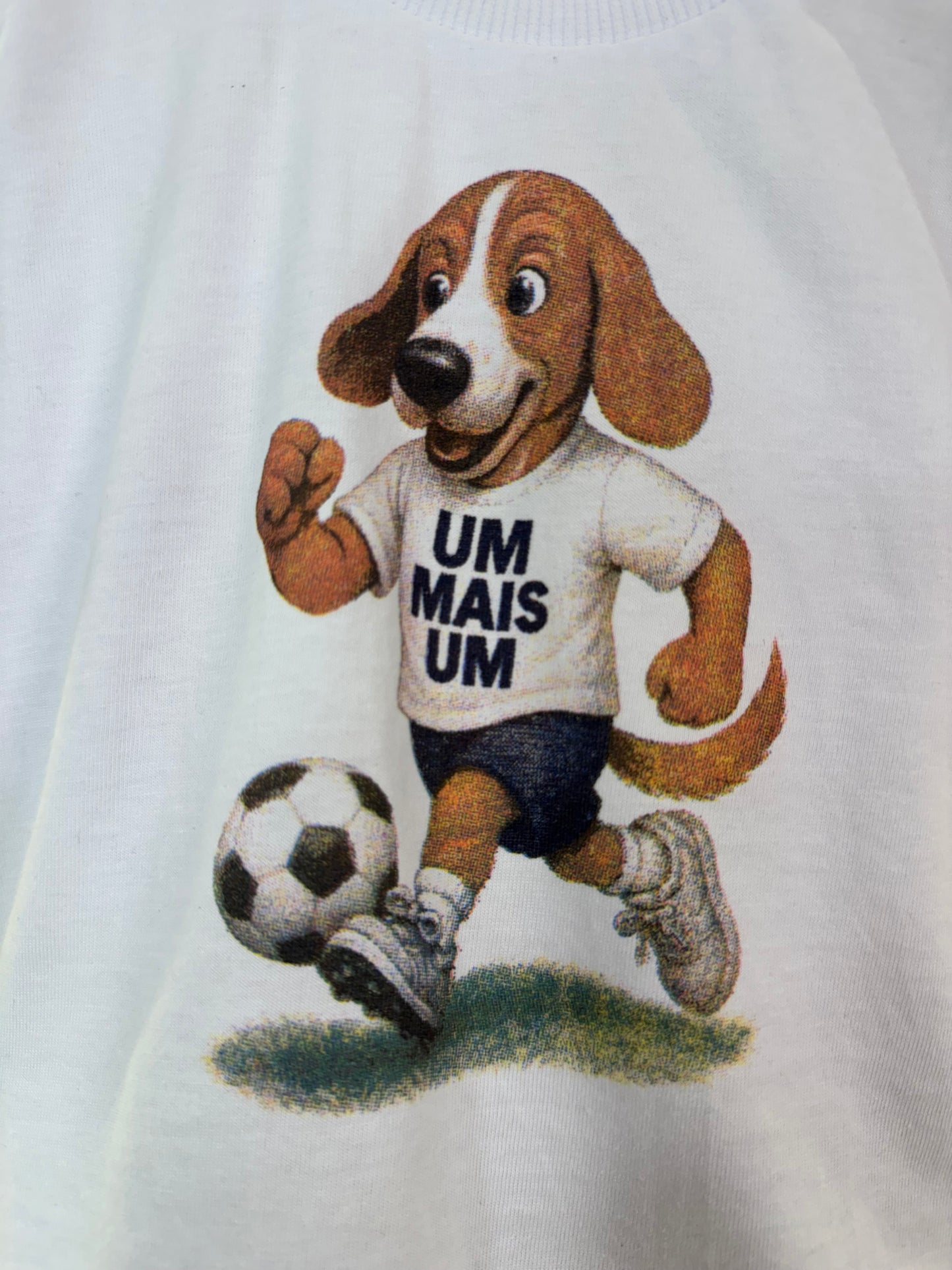 Conjunto Bebê Camiseta-Body Cachorrinho Futebol e Bermuda Bege - Um Mais Um