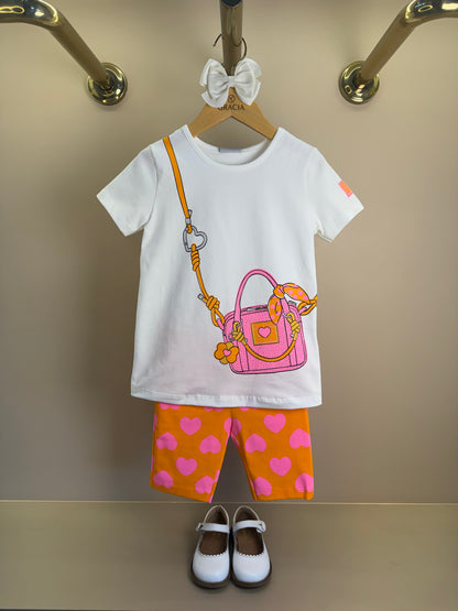 Conjunto Infantil Blusa Bolsa Transversal e Shorts Legging Corações - Momi