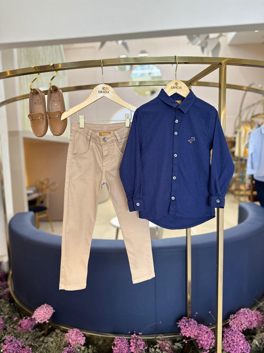Conjunto Infantil Camisa de linho marinho e Calça de sarja skinny bege - Dame