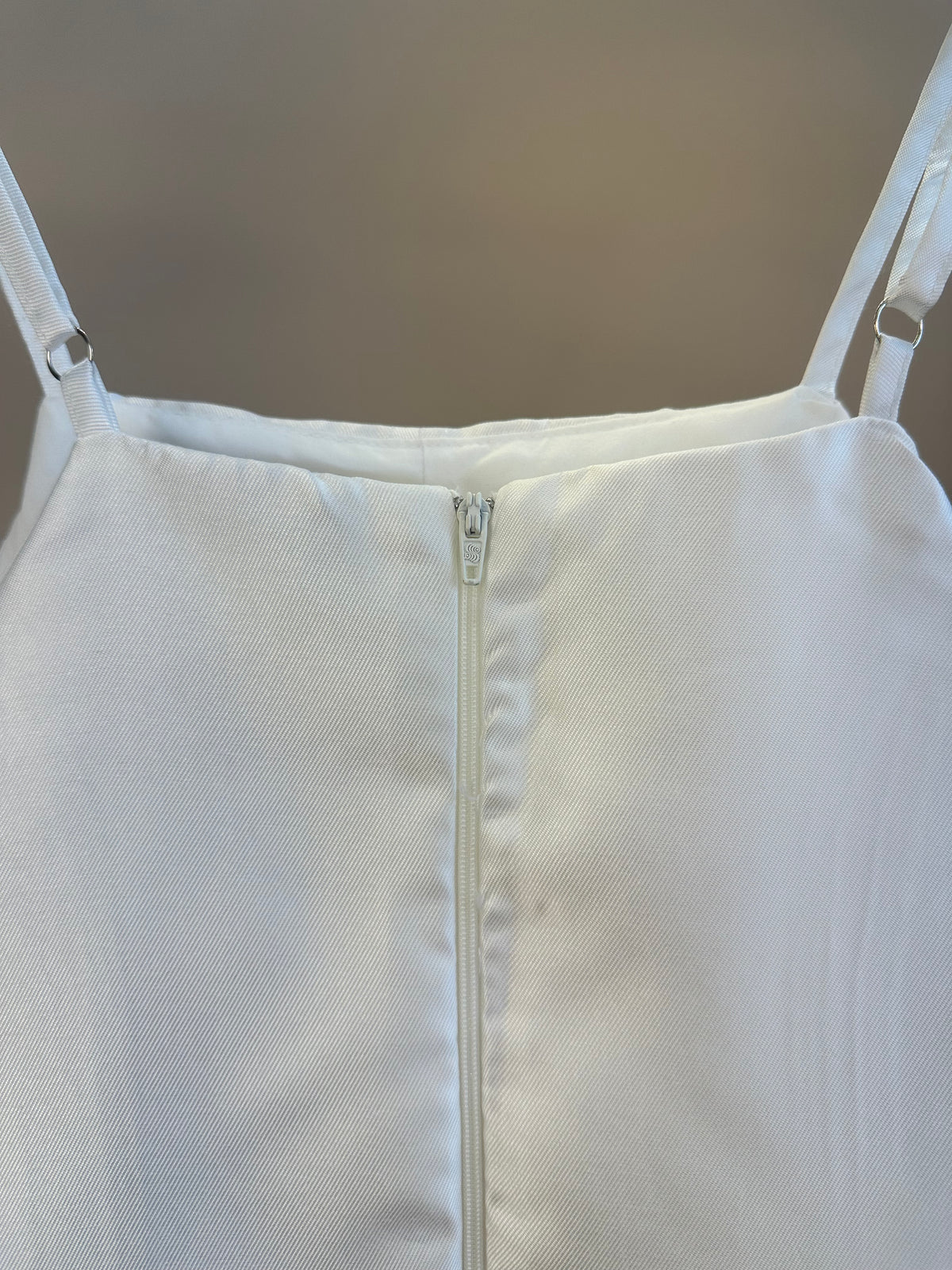 Vestido Teen Branco Acetinado Com Alças Finas - Vanilla Cream