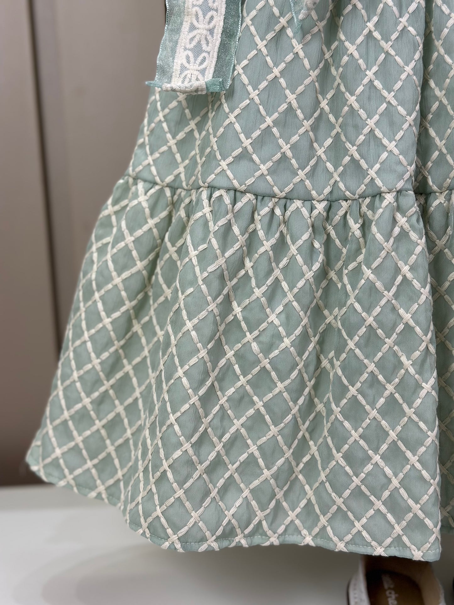 Vestido Bebê Clássico Luxo  Manga Babados e Laços Rendados Verde - Roana
