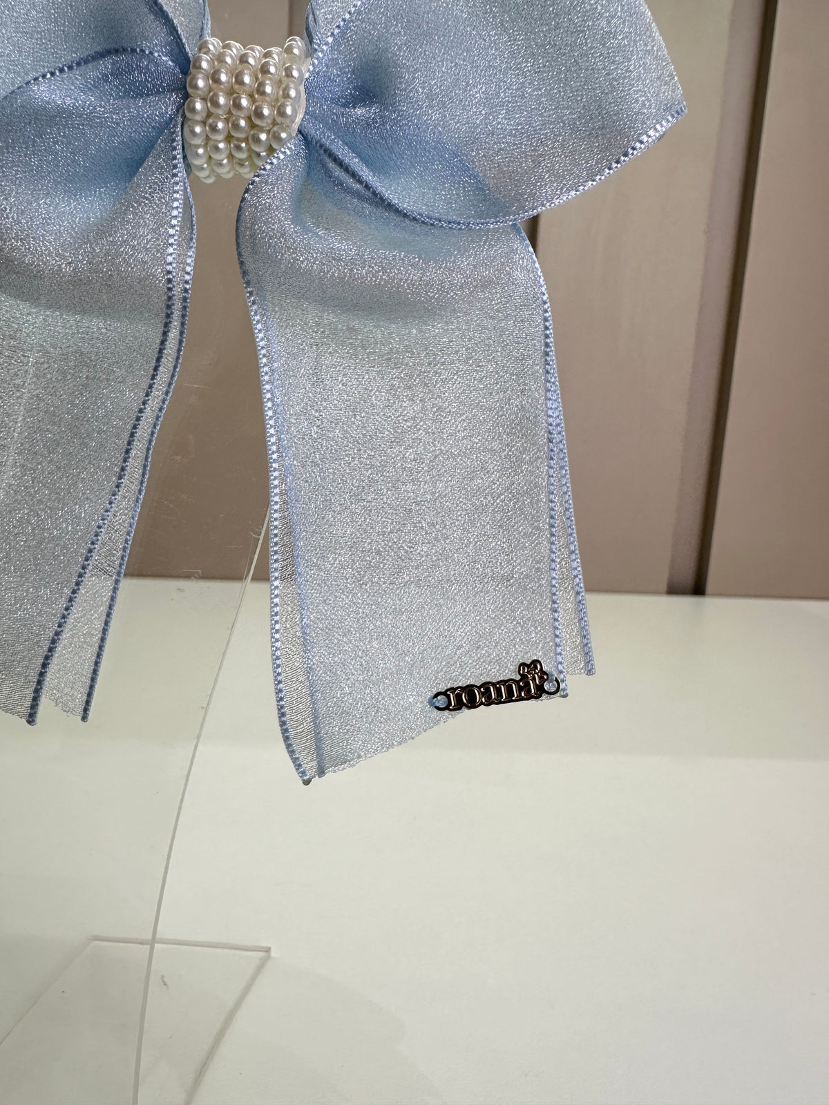 Laço Infantil Organza Azul Claro Miolo Pérolas - Roana