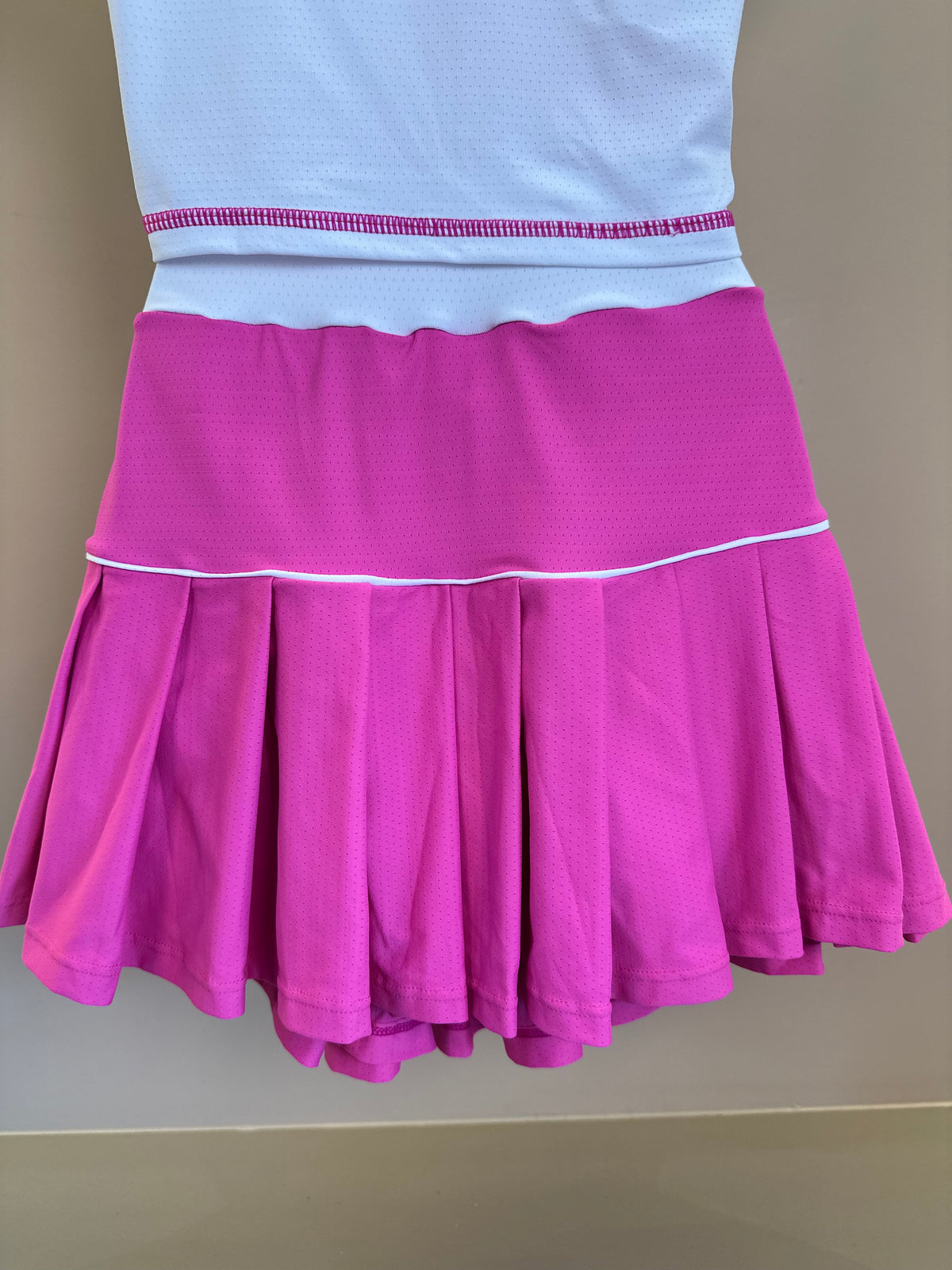 Conjunto Infantil Cropped Fernanda Dry Badminton Branca e Saia Fernanda Dry Badminton Rosa - Siri Sport