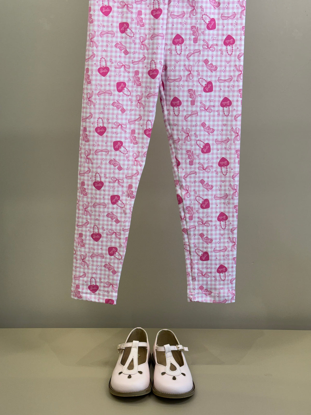 Conjunto Infantil Blusa Barbie Strass Branca e Calça Legging Barbie Rosa Xadrez - Pituchinhus
